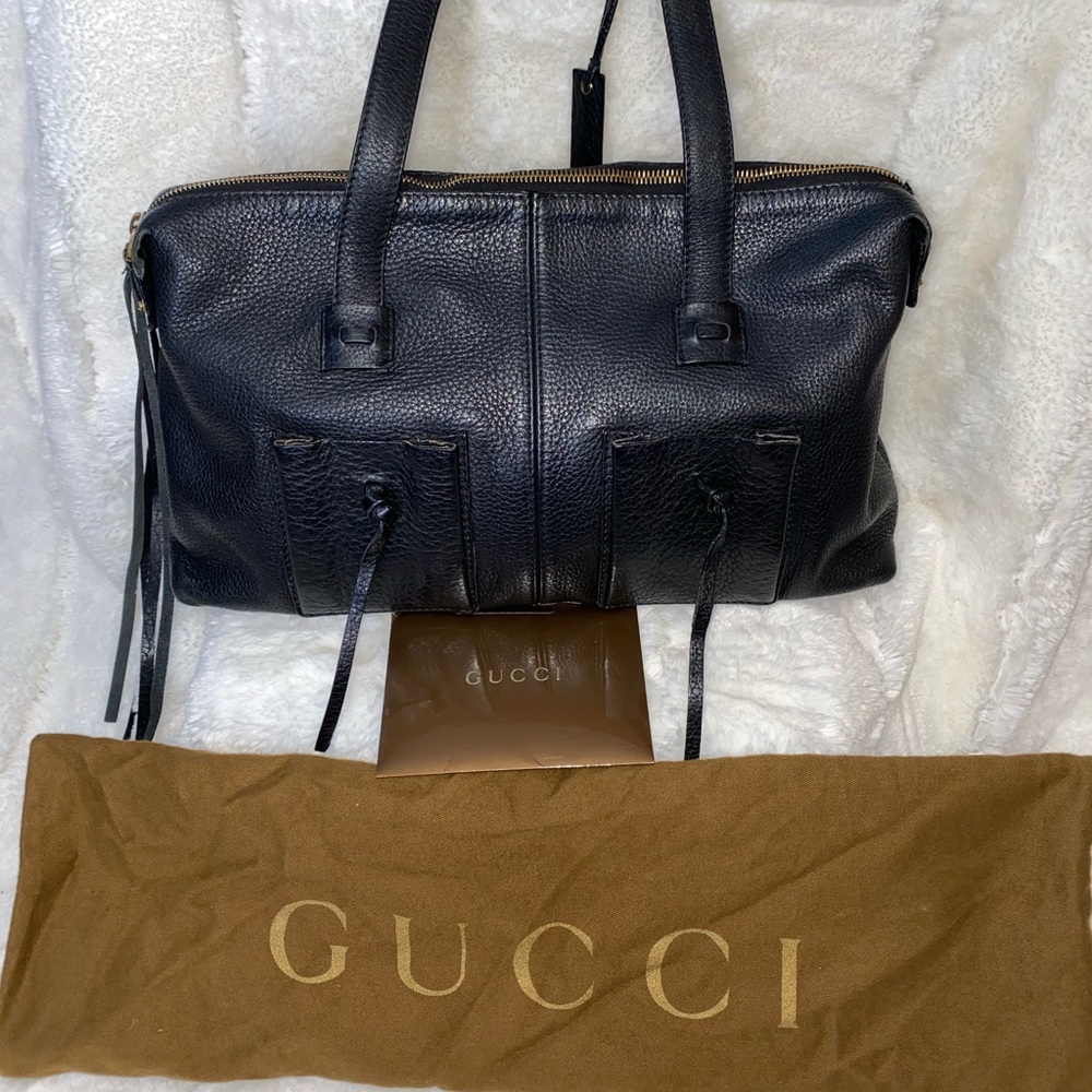 Vintage Gucci 🖤 Bag w/ Tassles & Dust Bag